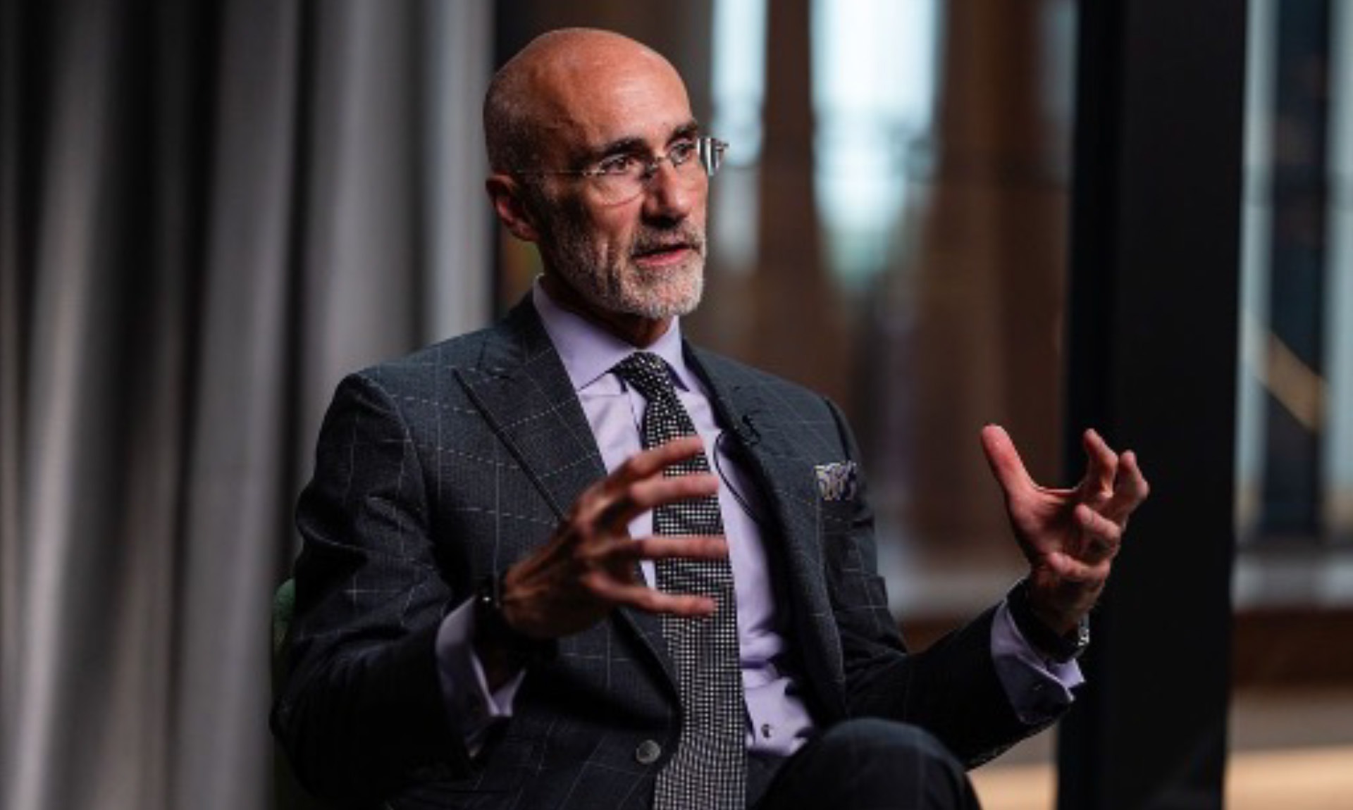 Arthur Brooks discusses faith and happiness as foundations for a meaningful and fulfilling life